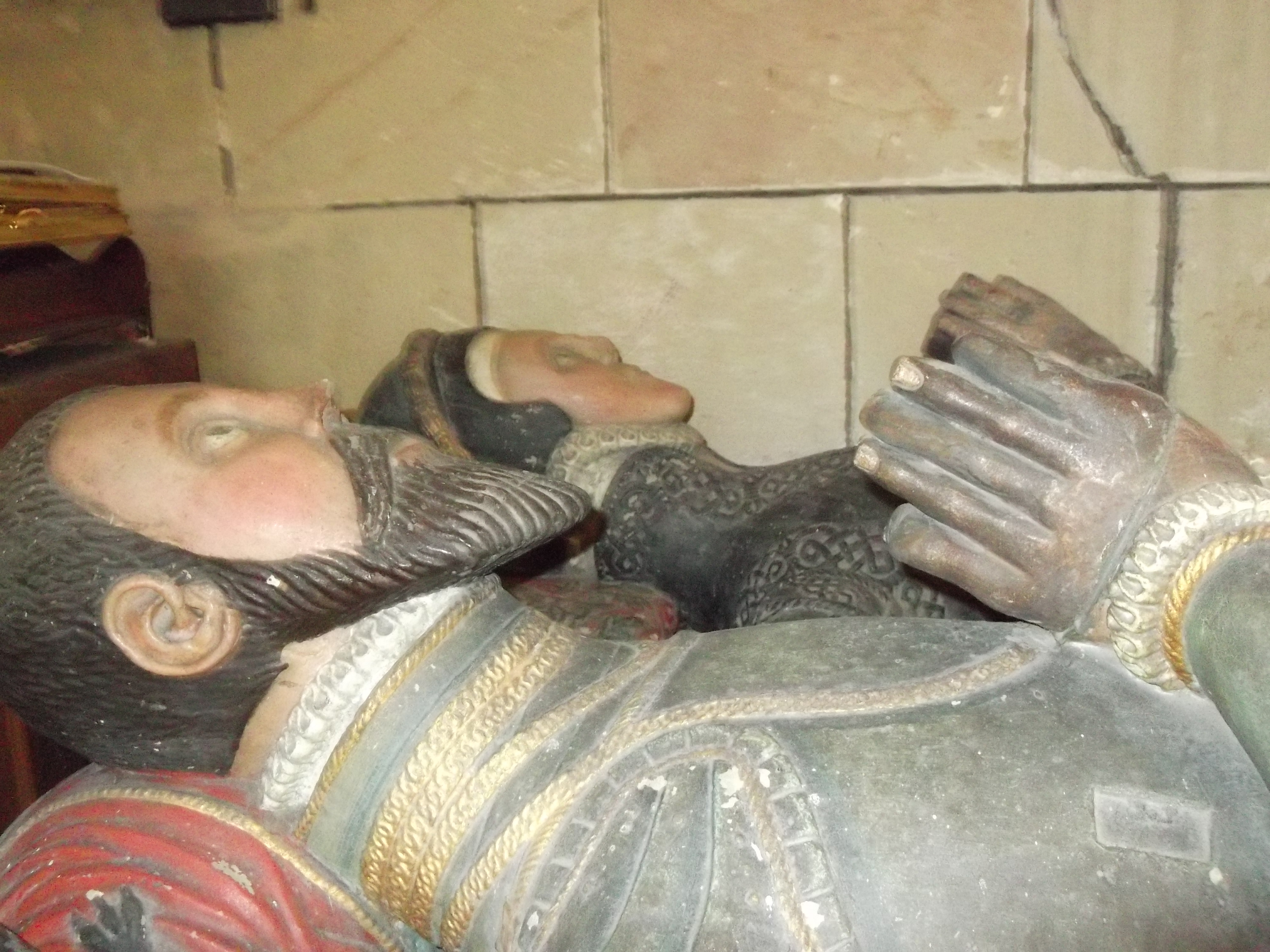 Effigies on the tomb of Richard and Margaret (Sayville) Corbet