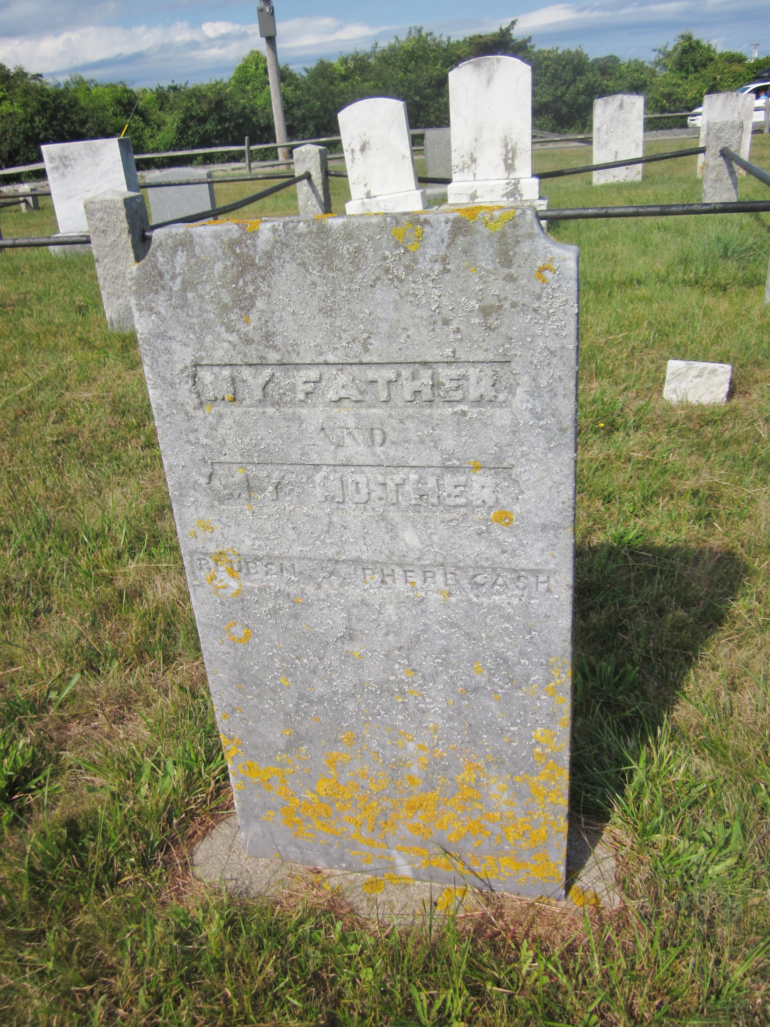 Gravestone of Reuben and Phebe Cash